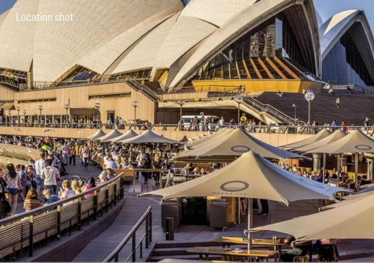Breathtaking Harbour Bridge Views In Prime Locale Sydney